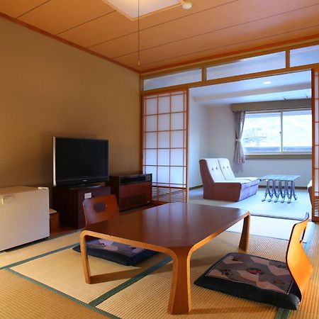 Shiga Palace Hotel Yamanouchi  Chambre photo
