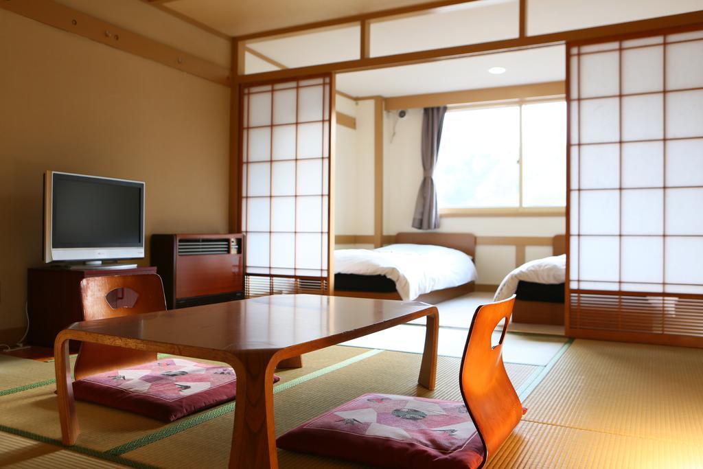 Shiga Palace Hotel Yamanouchi  Extérieur photo