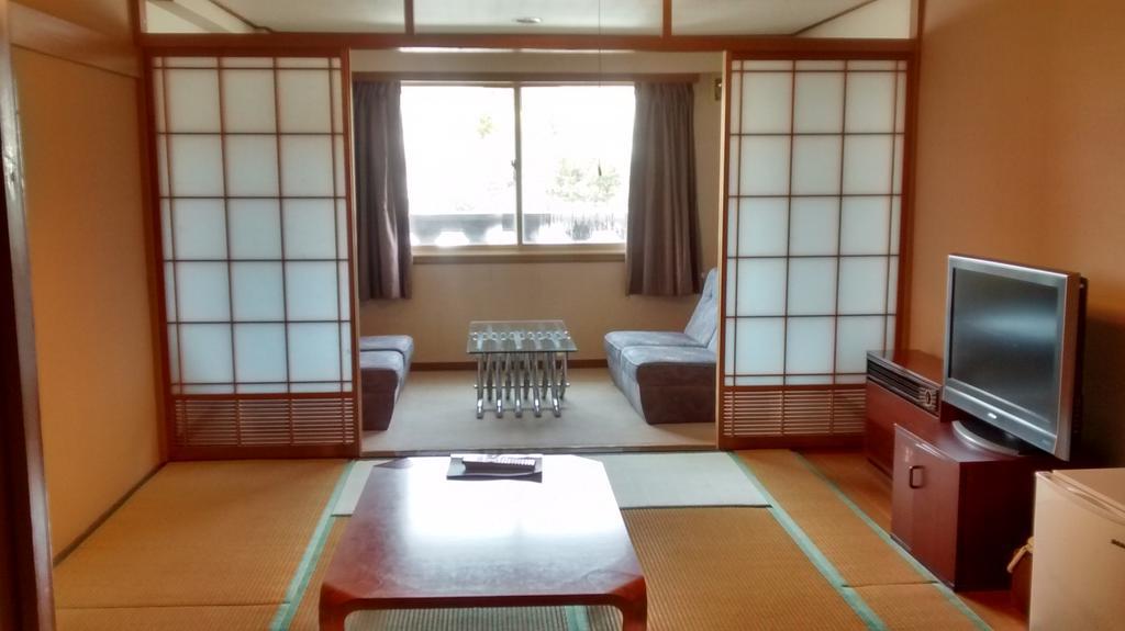 Shiga Palace Hotel Yamanouchi  Extérieur photo
