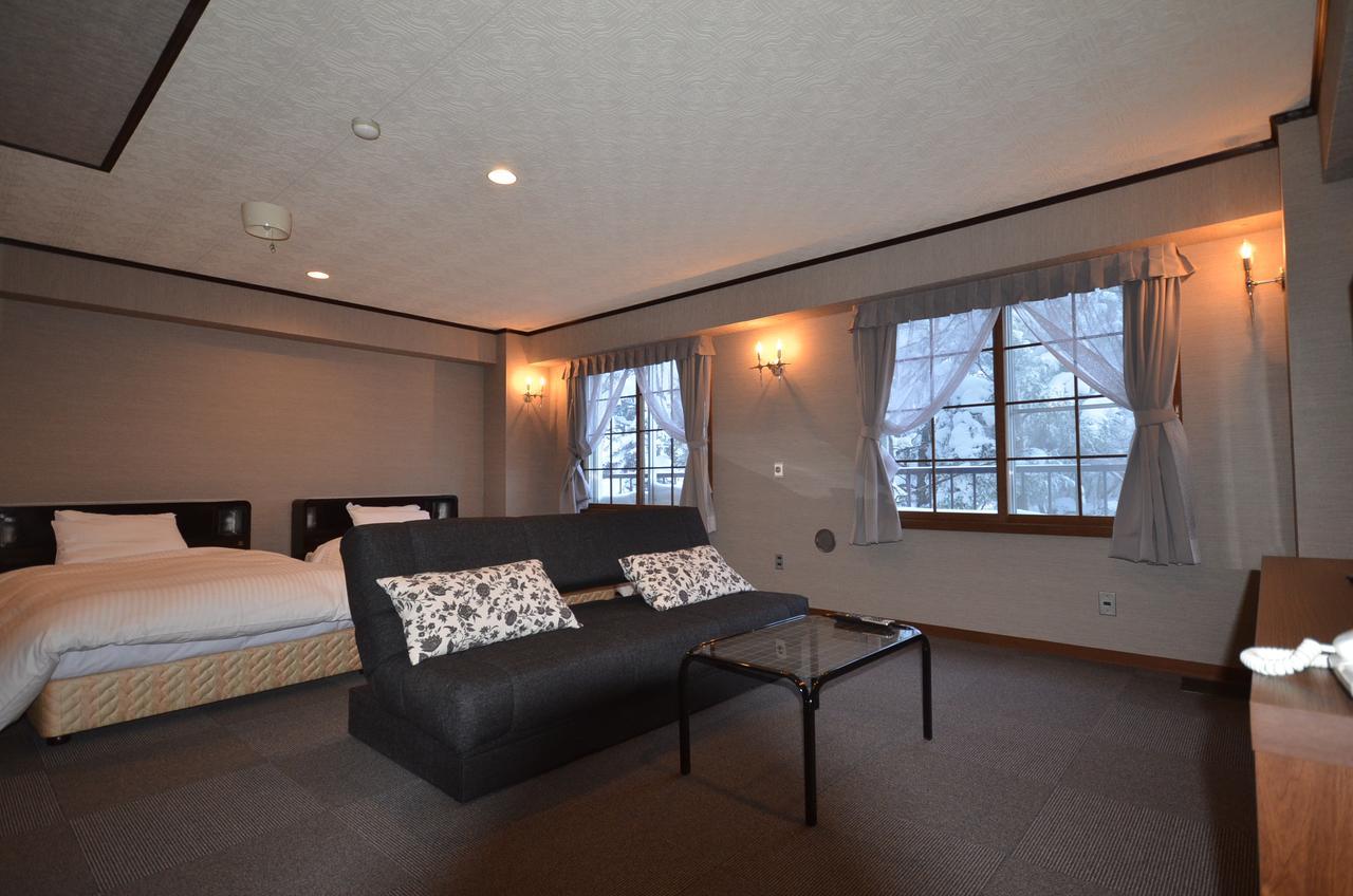 Shiga Palace Hotel Yamanouchi  Extérieur photo