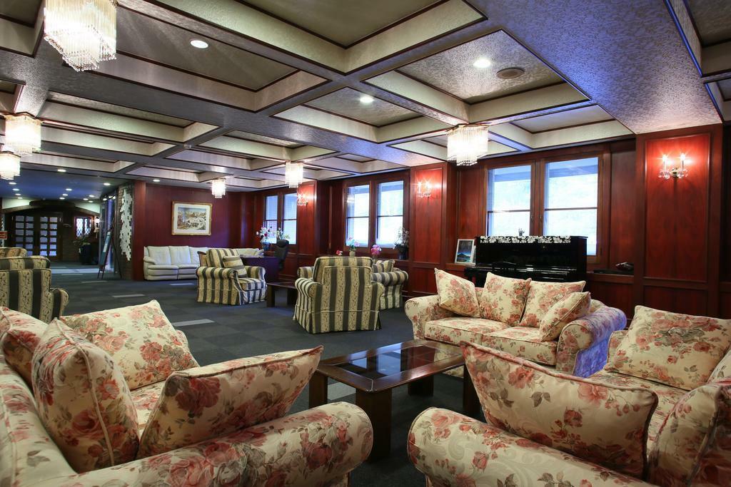 Shiga Palace Hotel Yamanouchi  Extérieur photo